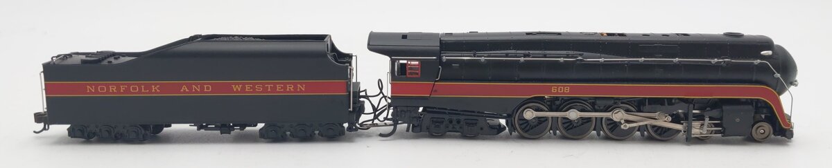 Bachmann 53252 N N&W 4-8-4 Class J Steam Locomotive with DCC Sound Value #608