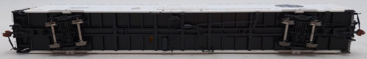 Scale Trains SXT38925 HO Scale Burlington Northern Santa Fe Boxcar #793324 NIB