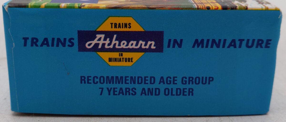 Athearn 3920 HO Scale Undecorated SW1500 Dummy Diesel Locomotive EX/Box
