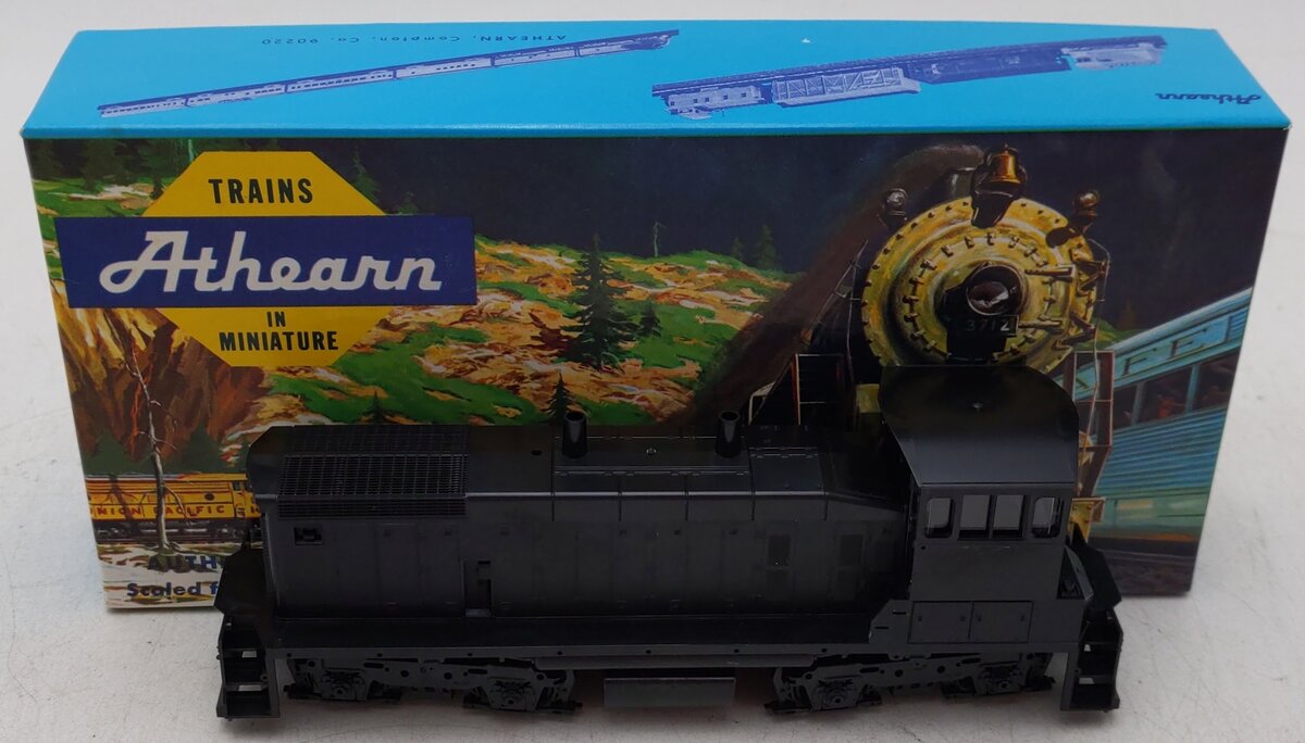 Athearn 3920 HO Scale Undecorated SW1500 Dummy Diesel Locomotive EX/Box