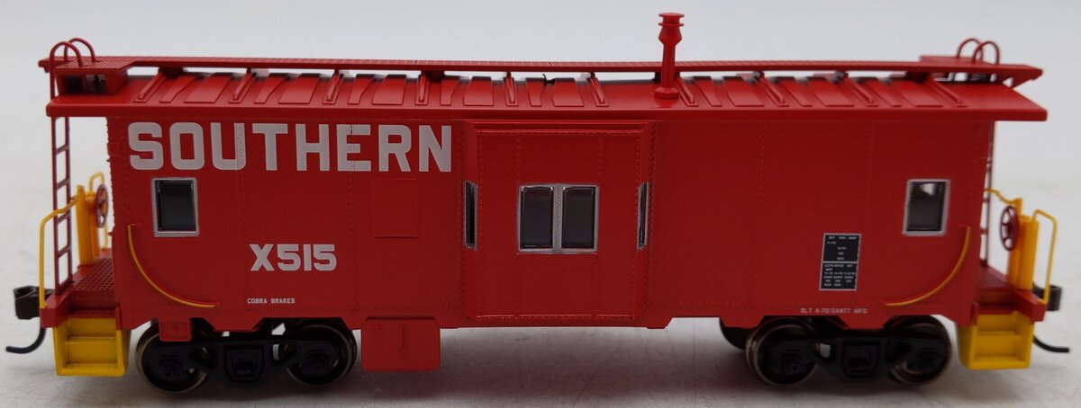 Athearn 74693 HO RTR Southern Bay Window Caboose #X515 LN/Box