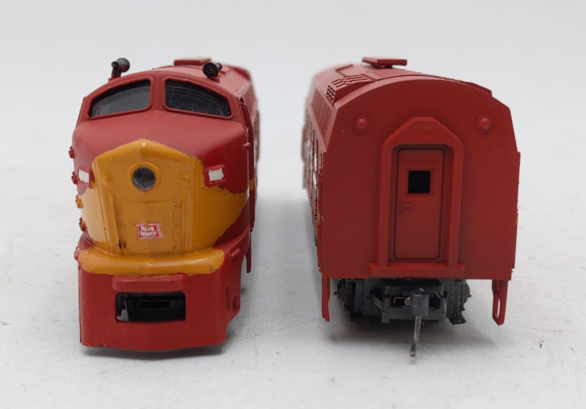 Model Power 721/741 HO Custom Rock Island Shark Nose Diesel AB Unit Set (No #) VG/Box