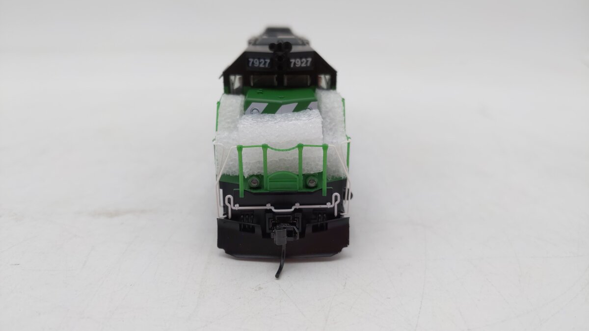 Broadway Limited 5271 HO BN EMD SD40-2 Low Nose Diesel Locomotive #7927