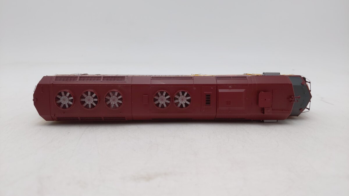 Athearn G67546 HO Wisconsin Central FP45 Diesel Locomotive #6654