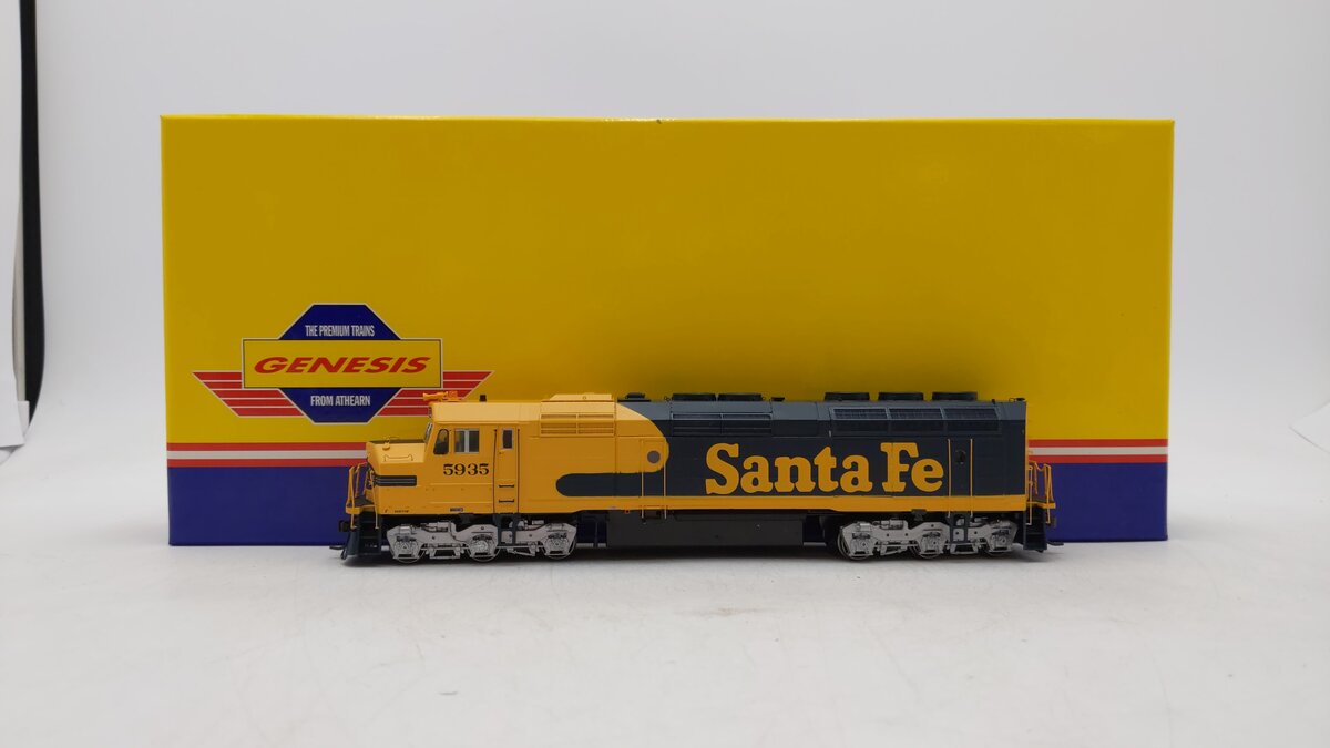 Athearn G67534 HO Santa Fe F45 Diesel Locomotive #5935