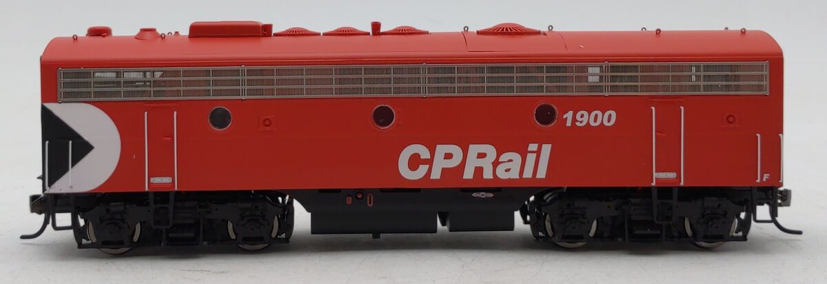 InterMountain 49589 HO CP Rail FP9B Diesel Locomotive #1900