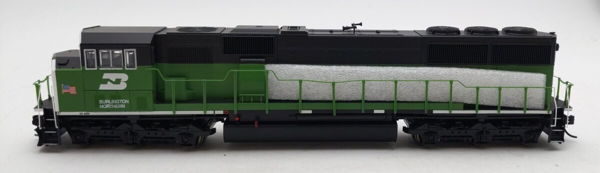 Walthers 910-20301 HO Burlington Northern EMD SD60M Diesel Loco Sound/DCC #9203