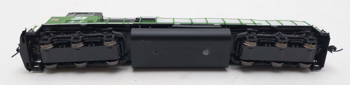 Walthers 910-20301 HO Burlington Northern EMD SD60M Diesel Loco Sound/DCC #9203