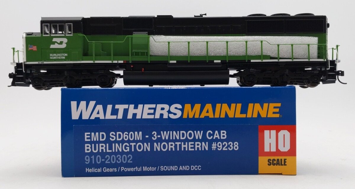 Walthers 910-20302 HO Burlington Northern EMD SD60M Diesel Loco Sound/DCC #9238