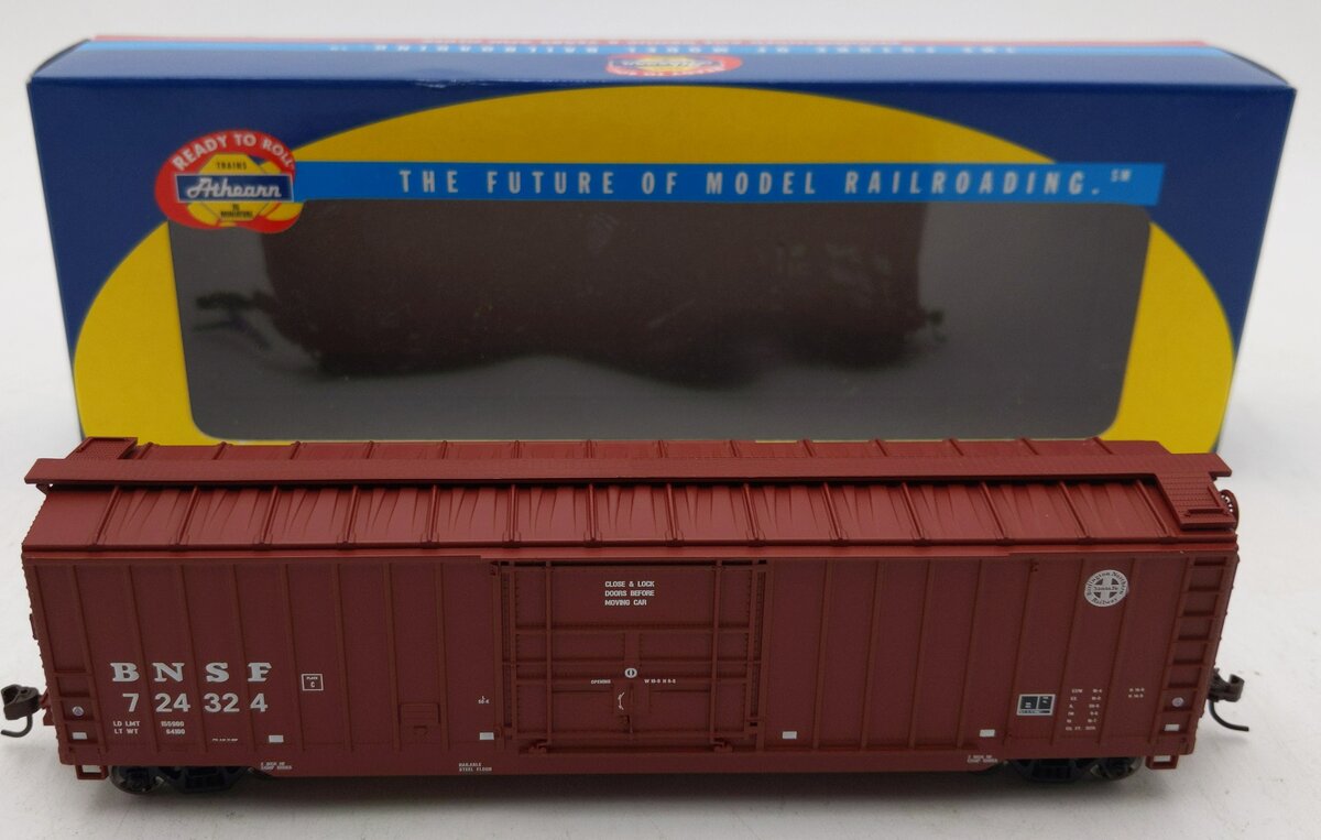 Athearn 70751 HO Scale BNSF 50' Outside-Post Plug-Door Boxcar #724324