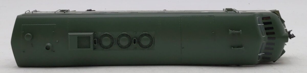 Intermountain 49933 HO Northern Pacific Phase I FP7A Diesel Locomotive w/o Sound