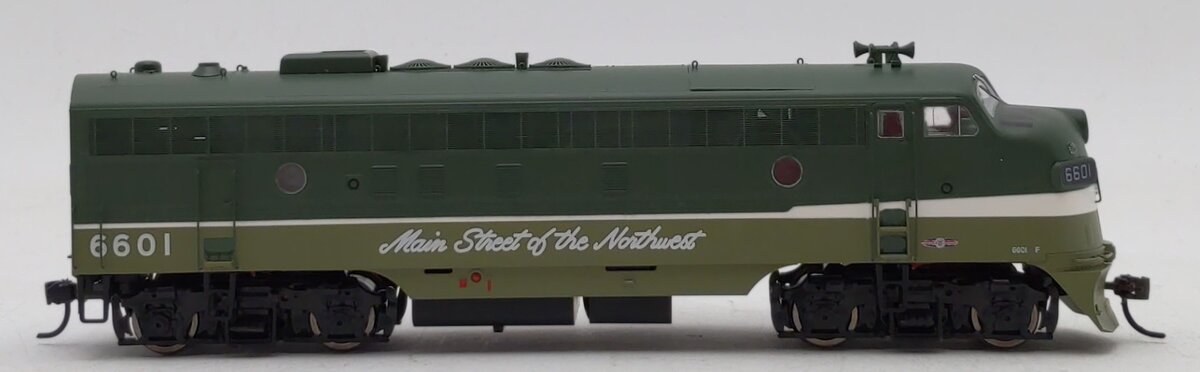 Intermountain 49933 HO Northern Pacific Phase I FP7A Diesel Locomotive w/o Sound