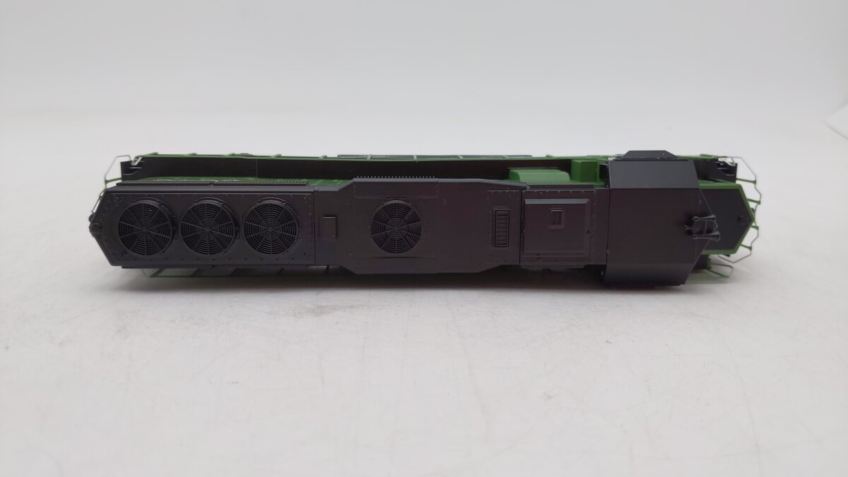 Athearn 89715 HO Scale Burlington Northern GP40-2 Diesel Locomotive #3043 LN/Box