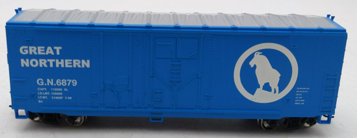 Athearn 71969 HO Great Northern RTR 40' Grain Boxcar #6879