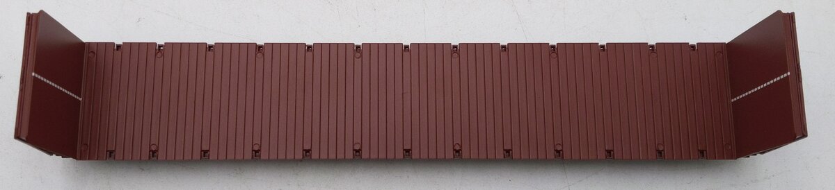 Athearn 88104HO Scale BNSF 60' Bulkhead Flatcar #545647