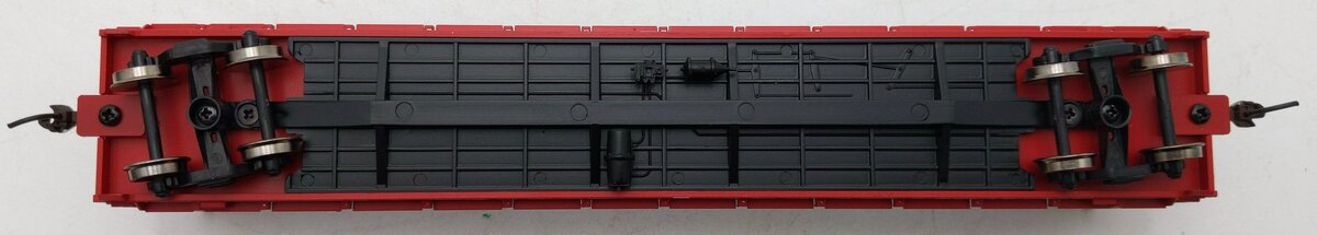 Athearn 88102 HO Santa Fe 60' Bulkhead Flatcar # 95764