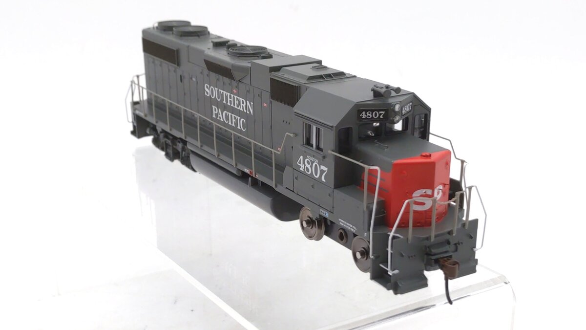 Athearn 79659 HO Scale Southern Pacific GP38-2 Diesel Locomotive #4807 EX/Box