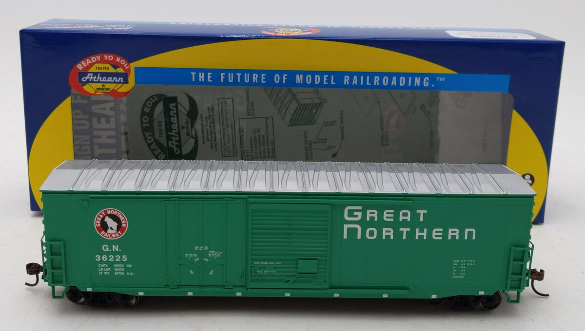 Athearn 89518 HO Great Northern 50' FMC Combo Door Boxcar #36225