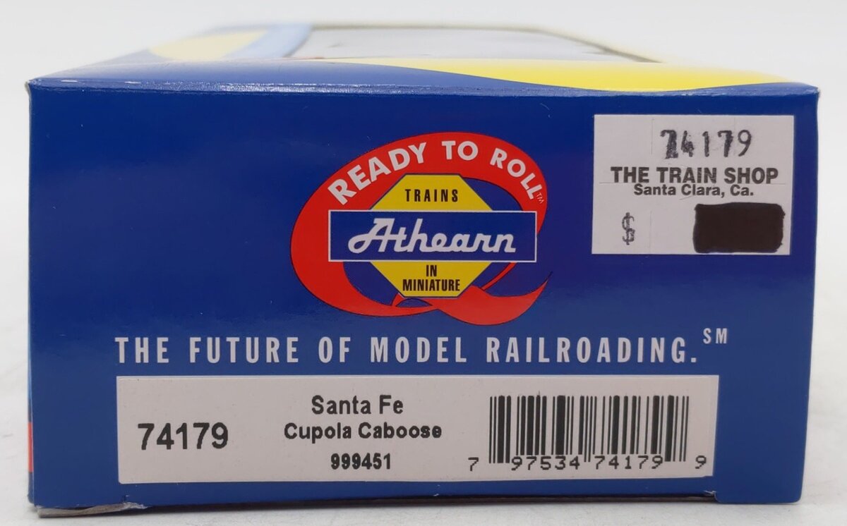 Athearn 74179 HO Scale ATSF RTR Cupola Caboose #999451