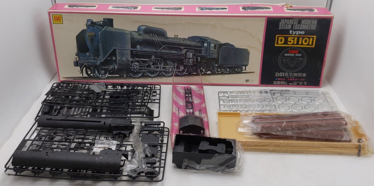 Otaki D 51 101 1:50 Scale Steam Locomotive Model Kit EX/Box