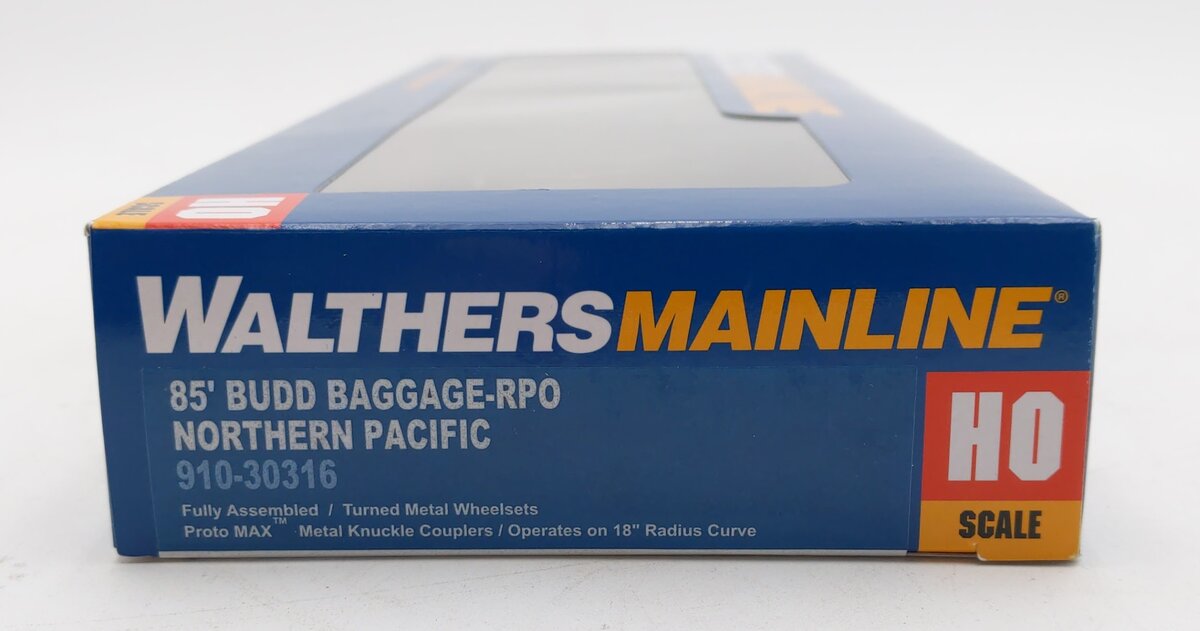 Walthers 910-30316 HO NP RTR 85' Budd Baggage-Railway Post Office Car LN/Box