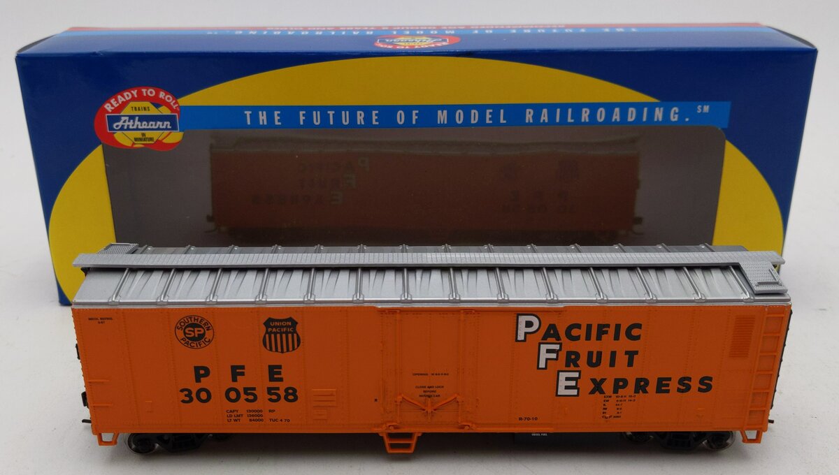 Athearn 75448 HO Pacific Fruit Express 50' Mechanical Reefer #300558