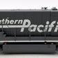 Atlas 10002079 HO SP GE B30-7 Phase 1 Low-Nose Diesel Locomotive w/Light #7823