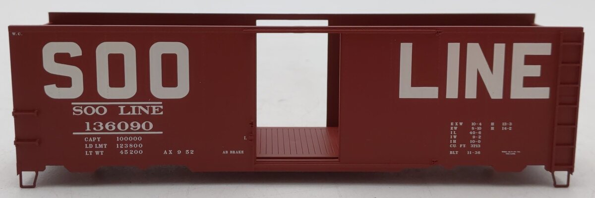 Atlas 21000045 HO Scale SOO Line Box Car Kit #136090