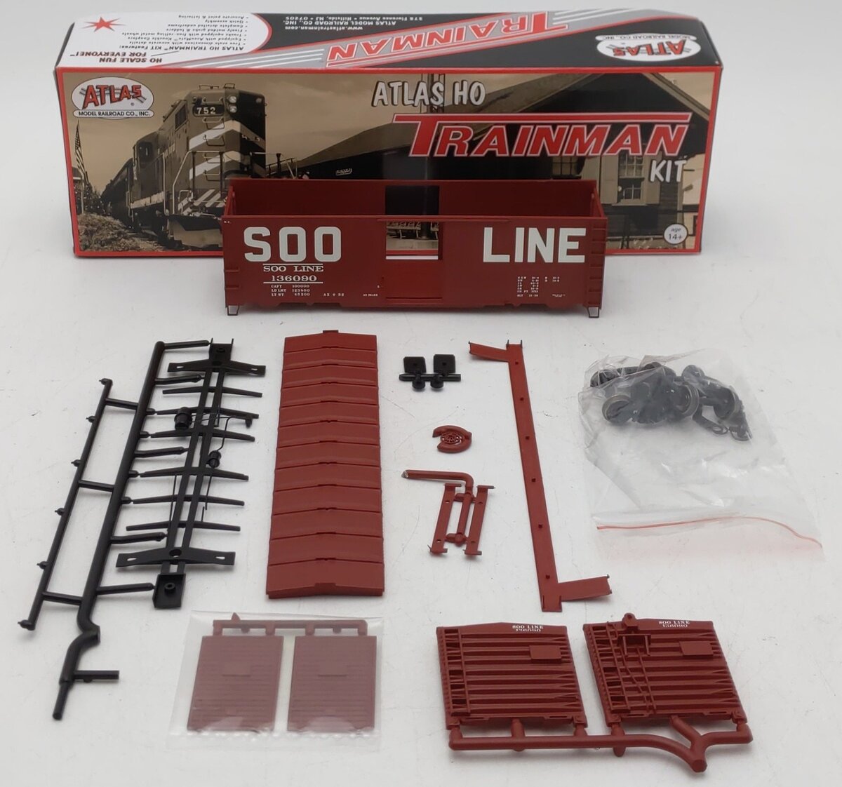 Atlas 21000045 HO Scale SOO Line Box Car Kit #136090