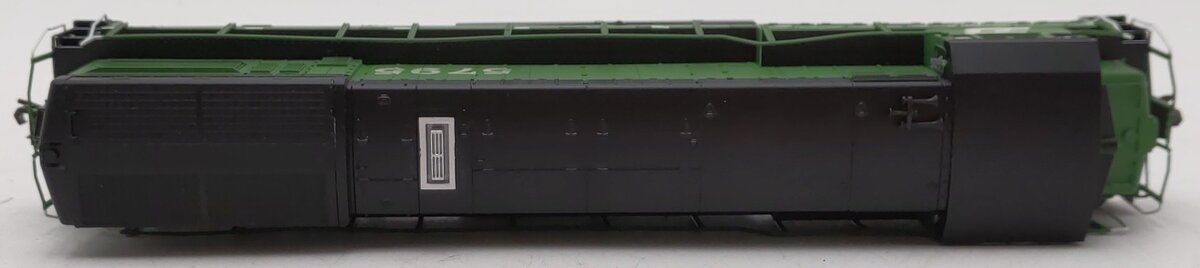 Atlas 10001171 HO Scale Burlington Northern U30B Gold #5795