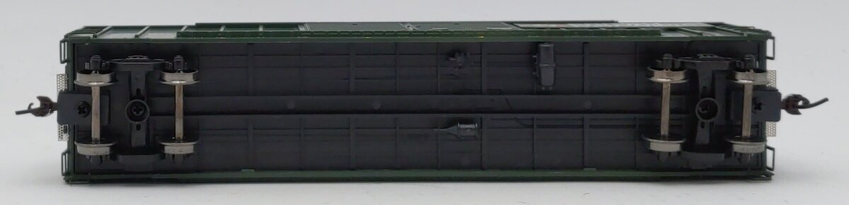 Athearn 92965 HO British Columbia Railway 50' FMC Double Door Box Car #841735
