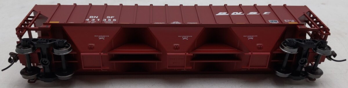 Atlas 20003923 HO BNSF Railway Thrall 4750 Covered Hopper Car #431355