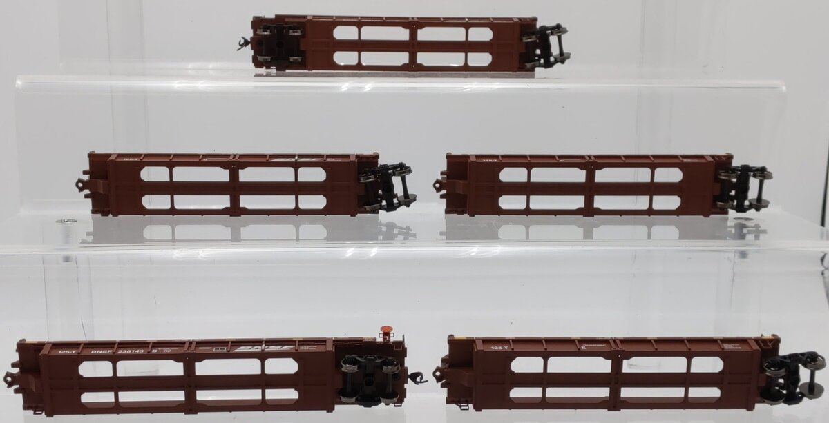Walthers 910-55605 HO Santa Fe Thrall 5-Unit Rebuilt 40' Well Car #238143 A-E