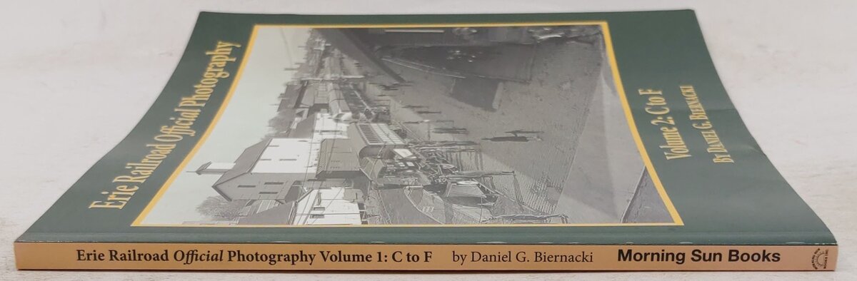 Erie Railroad Official Photography Volume 2: C to F Paperback Book EX