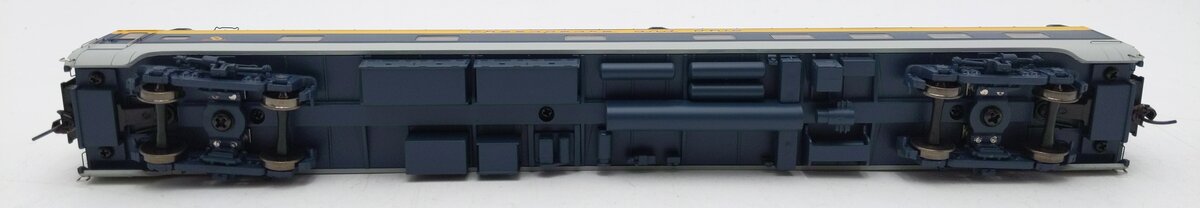 Walthers 932-15402 HO Chesapeake & Ohio 85' Pullman-Standard 10-6 Sleeper