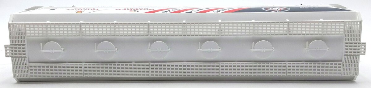 MTH 20-97455 O Wonder Bread 3 Bay Centerflow Hopper #56674 NIB