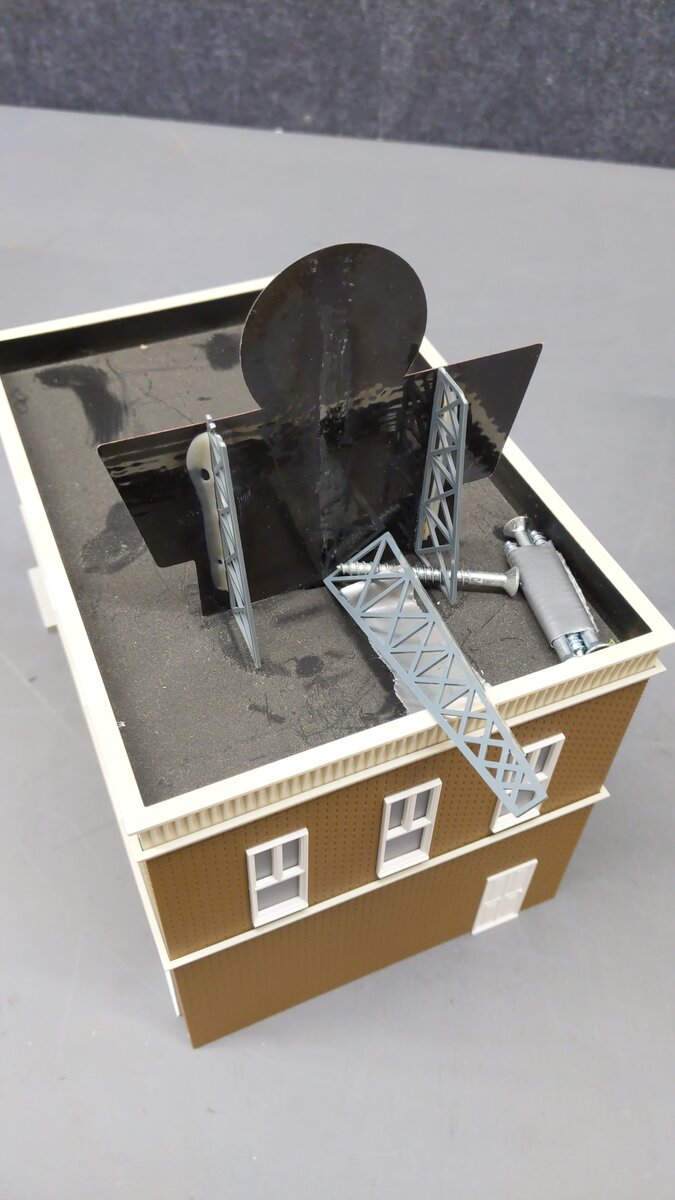 Lionel Custom Decorated Shop Buildings w/ Light-up Billboards [3] VG