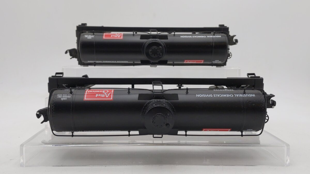 Lionel 6-36916 O Gauge Allied Chemical 1 Dome Tank Car (Set of 2) EX