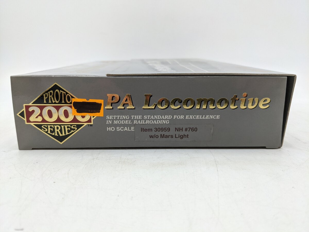 Proto 2000 30959 HO Scale Hew Haven PA Diesel Locomotive #760 w/Mars Light EX/Box