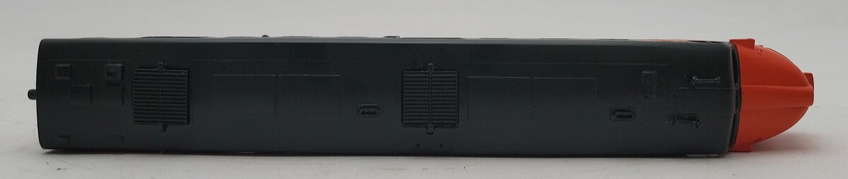 Athearn  HO Scale New Haven Diesel Locomotive #0709-Custom