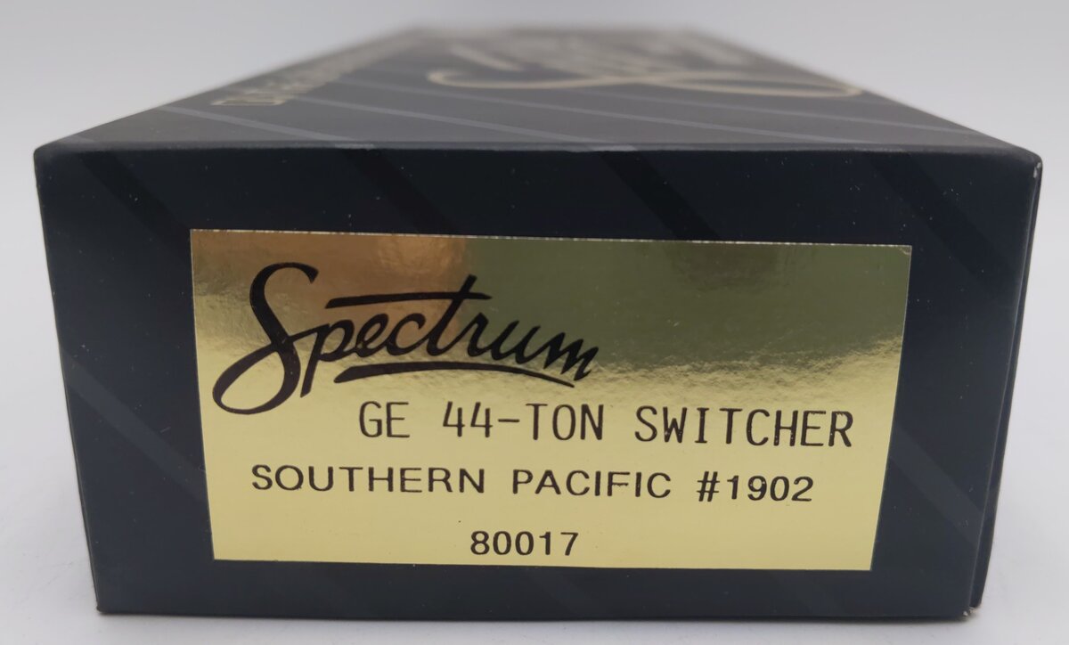 Bachmann 80017 HO Southern Pacific GE 44-Ton Diesel Switcher #1902