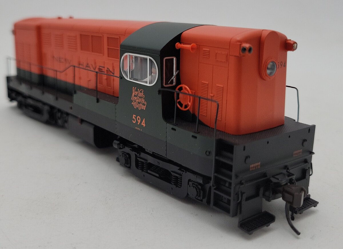 Atlas 9527 HO Scale New Haven H16-44 Diesel Locomotive #594 EX/Box