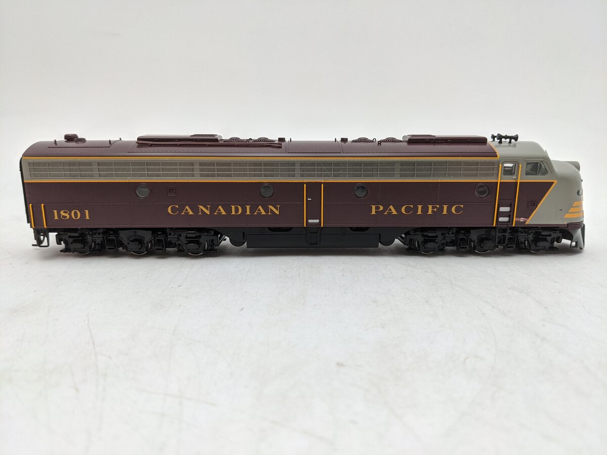Broadway Limited 445 HO Canadian Pacific EMD E8A Diesel #1801 w/DCC & Sound EX/Box