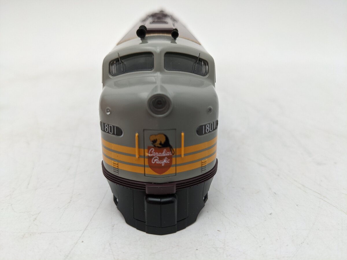 Broadway Limited 445 HO Canadian Pacific EMD E8A Diesel #1801 w/DCC & Sound EX/Box