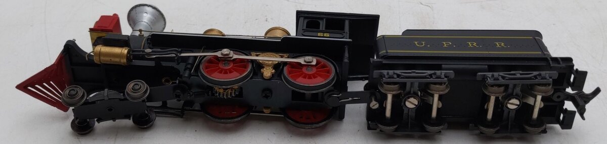 Rivarossi 5423 HO Union Pacific 4-4-0 Steam Locomotive and Tender EX/Box