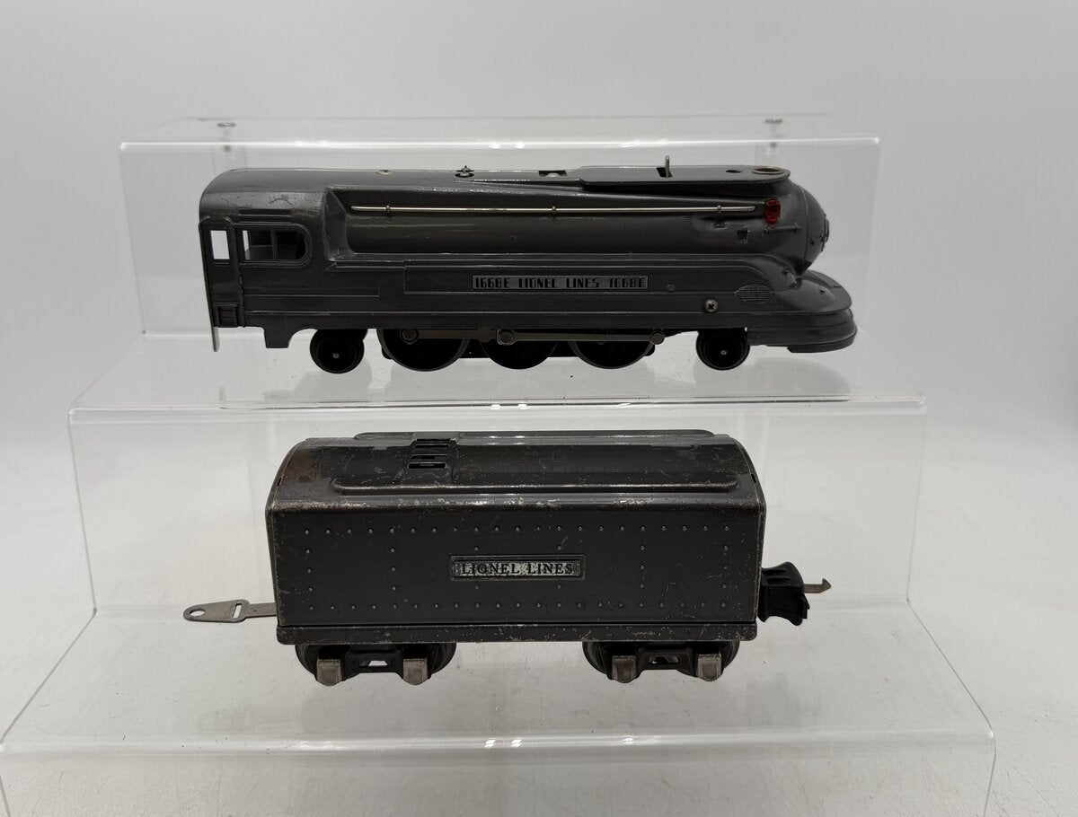 Lionel 1668E Vintage O 2-6-2 Gunmetal Streamline Steam Locomotive & Tender VG