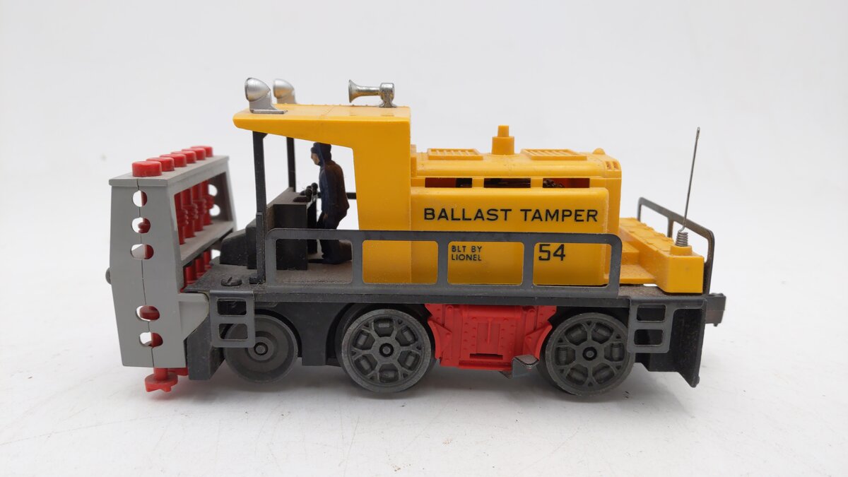 Lionel 54 Vintage O Postwar Ballast Tamper Car EX
