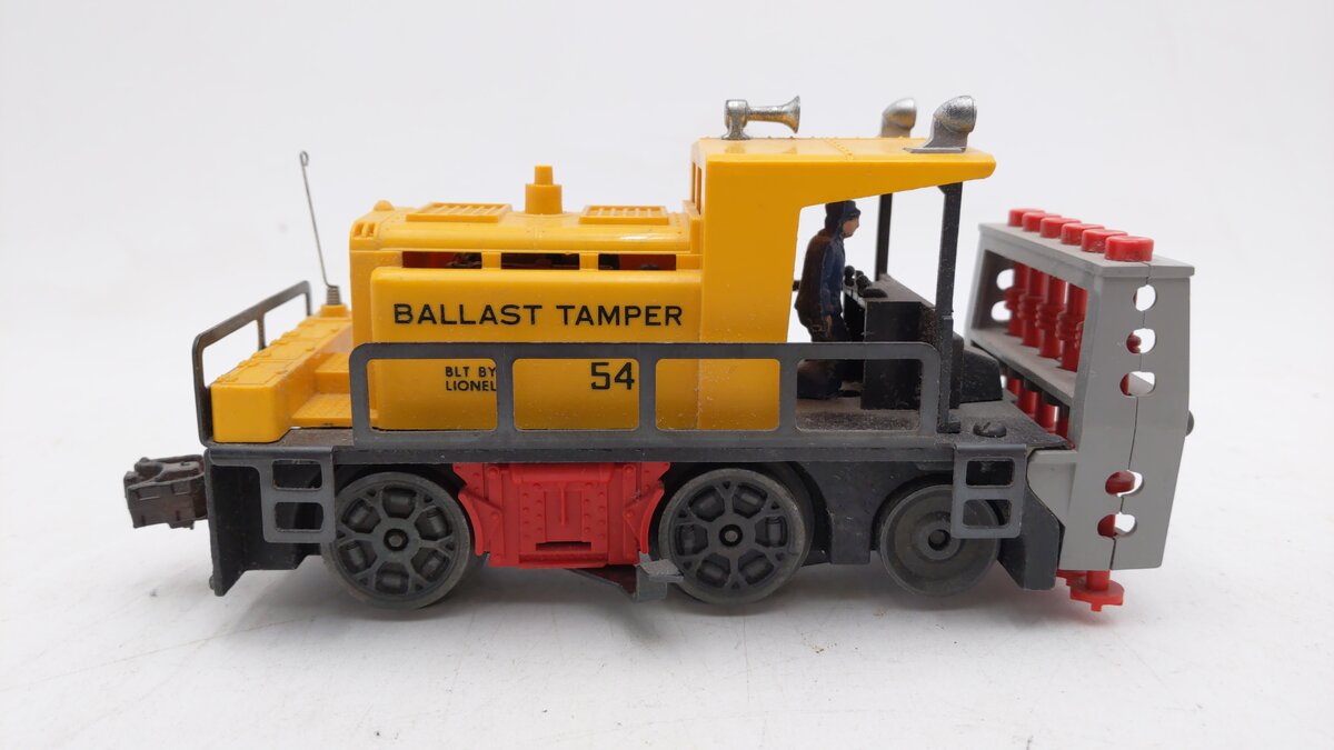 Lionel 54 Vintage O Postwar Ballast Tamper Car EX