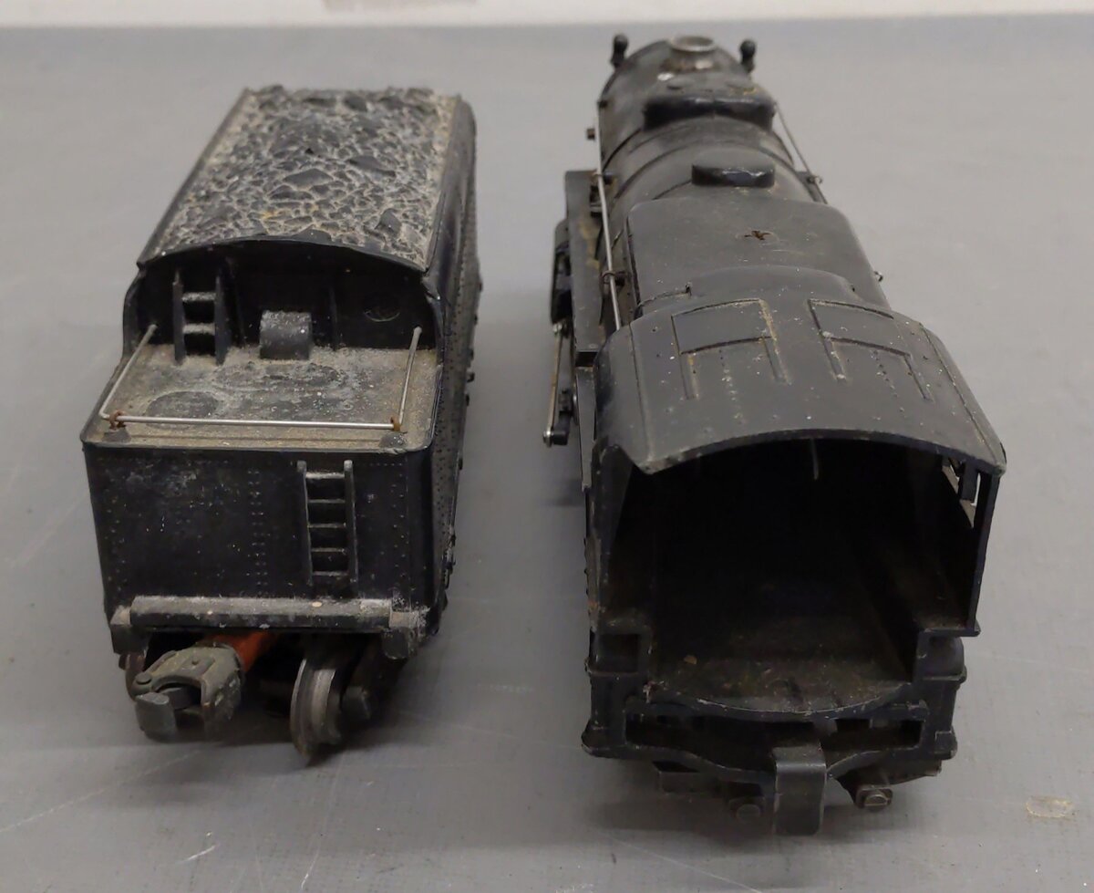 Lionel 2025 Vintage O 2-6-2 Die-Cast Steam Locomotive with 2466WX Tender VG/Box