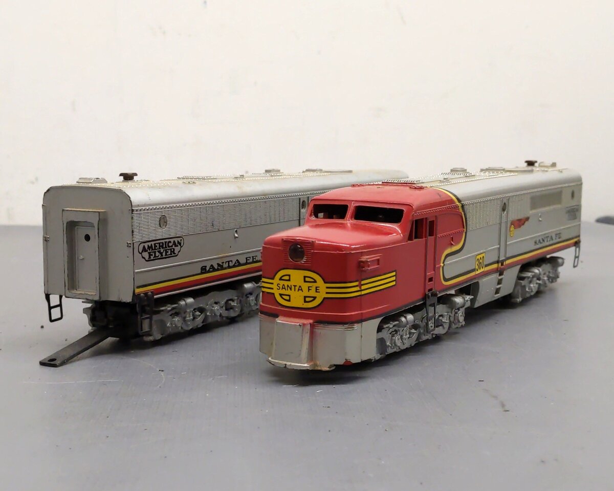 American Flyer 365 Vintage S Santa Fe Diesel Locomotive Set PA #360 & PB #364 VG